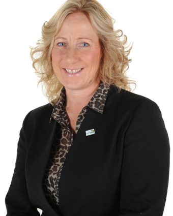 Cllr Suzie Akers-Smith